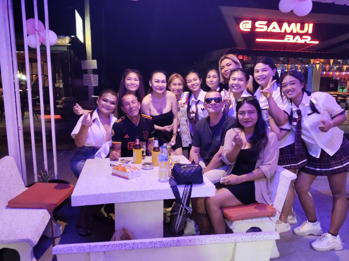 hornpub gallery image